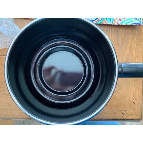 Roshco Black Fondue Set- Steel Pot Alcohol Burner with 6 Forks - Picture 7 of 7